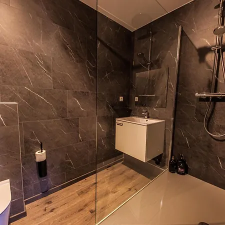 Le Palmares Spa-3